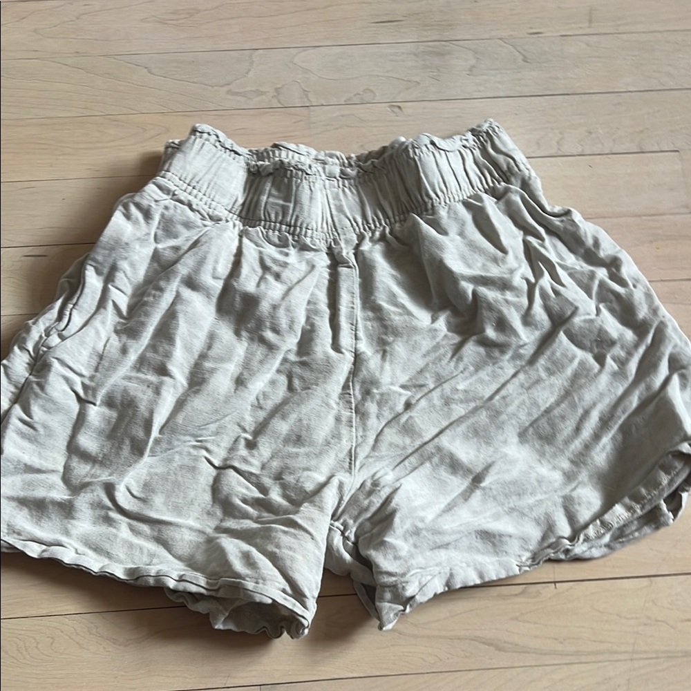 Women's Linen Casual Tan Shorts
